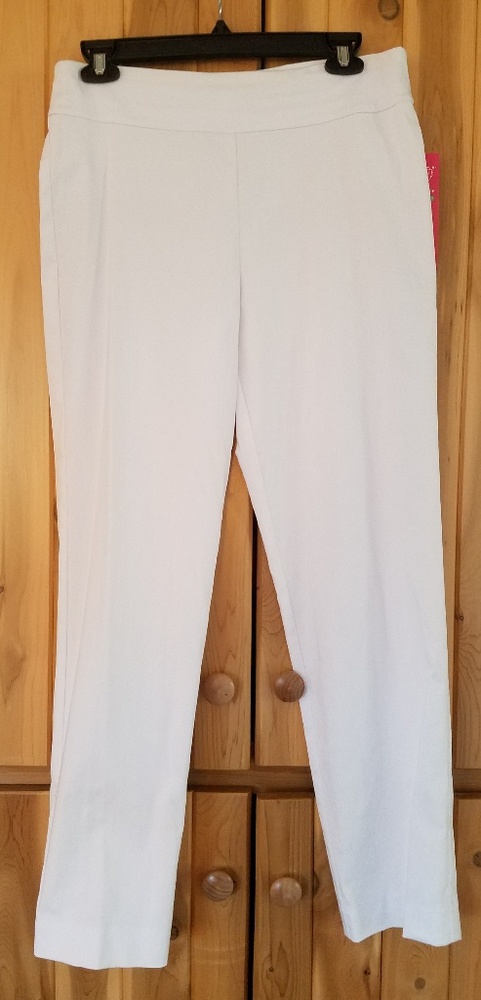 Brand new Katherine Way slim ankle pants
